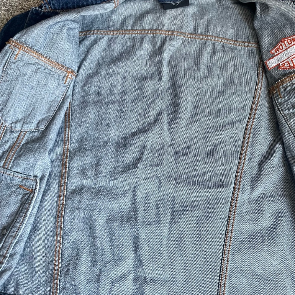 Harley Davidson Men’s Denim Jacket in Sz Xl 
Jacket only worn a few times - Picture 3 of 10
